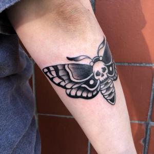 Ro Curran (Painted Lotus Tattoo)
